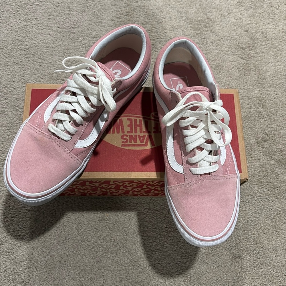 Vans Authentic Skate Shoes *Brand New - Never Worn*